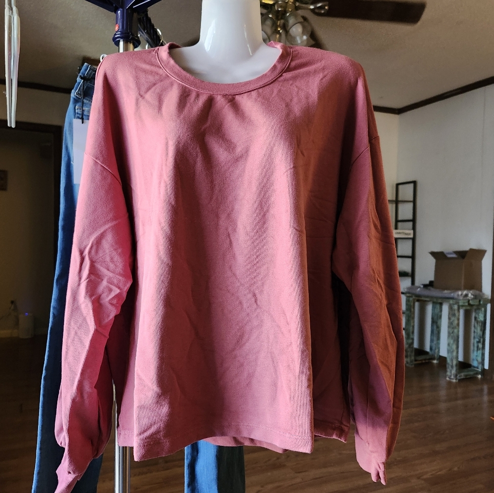 NWT Sundry crewneck sweatshirt size 2